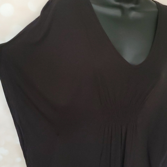 *RARE* H&M Black Batwing Top - Picture 2 of 3
